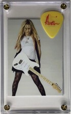 ☠️ Rarer Avril Lavigne trading card & mini photo+ 2003 tour guitar pick display!