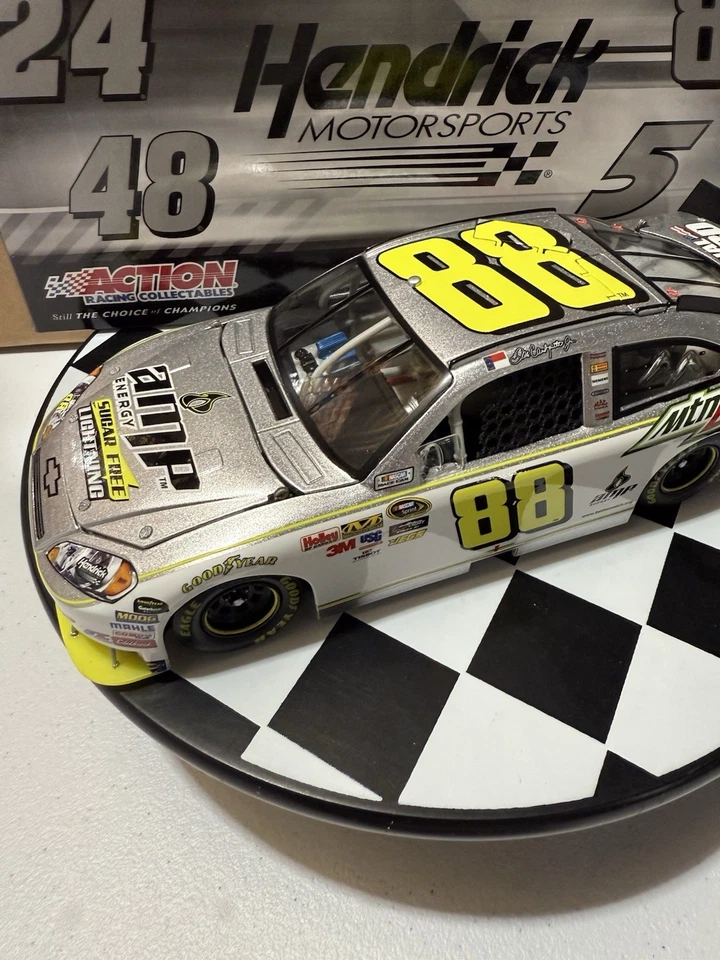 Dale Earnhardt Jr. #88 Amp Energy Sugar Free Lightning 2010 1/24 Nascar Diecast - Image 4 of 4