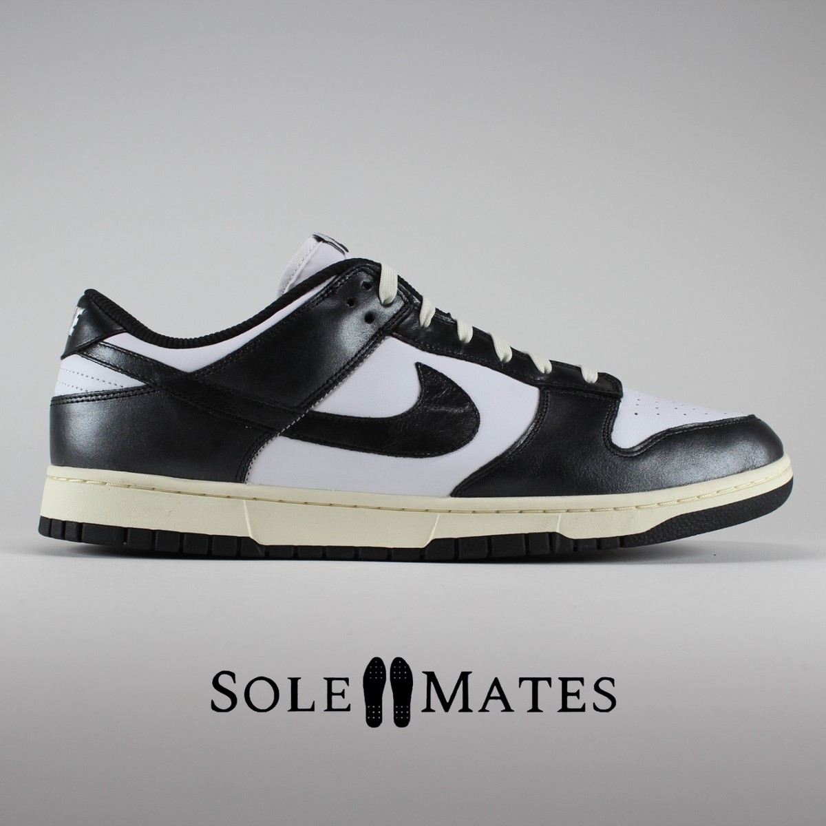 Nike Dunk Low PRM 