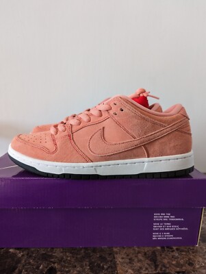 Nike SB Dunk Low Pink Pig Size 8 brand new