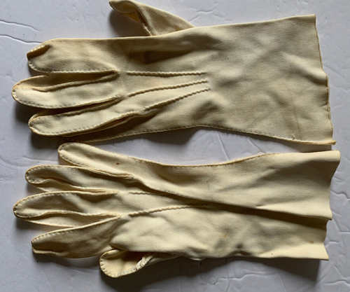 Ladies Vintage Gloves Lot Of 11 Pair White Black Pink Long / Short 1950-1960s - Picture 10 of 15