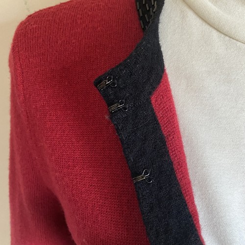 Liz Claiborne Red Beaded Black Trim Cardigan Merino Wool Sweater Size Small - Picture 4 of 7