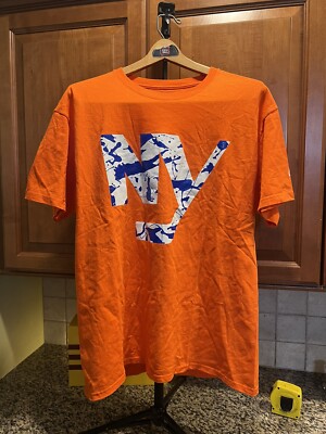 NY ISLANDERS SGA Tee Shirt November 2021 Orange Men’s Large Hanes 