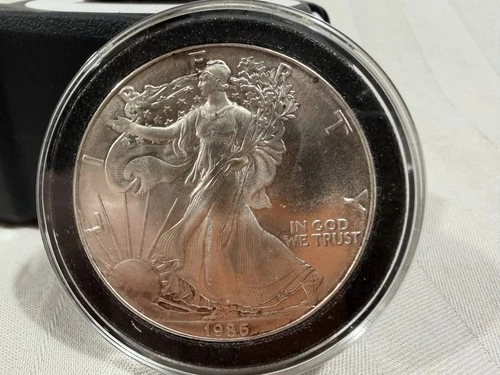 United States Mint American Silver Eagle 1 oz 0.999 Fine Silver Coin 1986