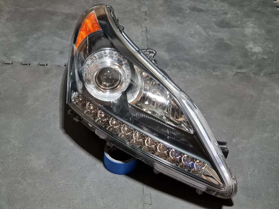 2011-2016 Hyundai Equus Passenger Right Xenon Adaptive AFS Headlight Genuine OEM - Image 4 of 4