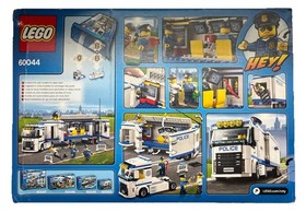 LEGO 60044 CITY: Mobile Police Unit (375 pieces)