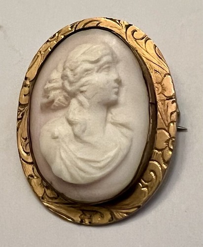 ANTIGUO MARCO DE LUJO CAMAFEO TALLADO Y FIRMADO