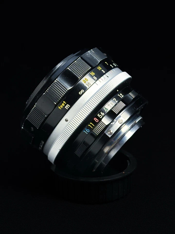 Vintage Nikon Nikkor-S 55mm F1.2 Non Ai Lens CLAd - Image 3 of 4
