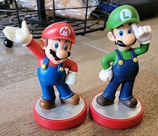 Nintendo Amiibo Mario Luigi Figure Set