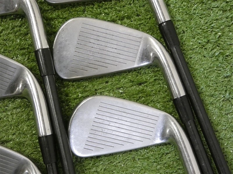 Titleist AP1 712 Womens Left Hand Irons 5-P Tour AD 50i Ladies Graphite  - Image 4 of 4