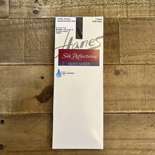 Hanes Knee Highs Silk Reflections Barely Black Reinforced Toe Cool Comfort 2 Pr