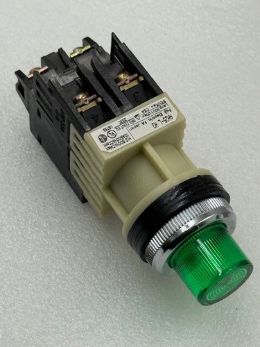 Fuji AH25-LG10H3 Momentary 1NO 30V 1W Lamp Illuminated Green Push Button New - Picture 8 of 12