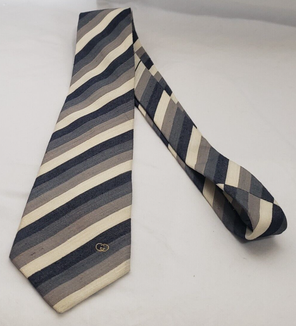 Vintage Gucci Made in Italy 70% Silk 30% Flax Tie - Gray  display picture 1