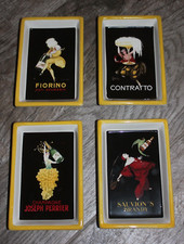4 cuencos pequeños rectangulares Ramekins. ¡Famoso arte francés publicidad de vinos y licores!