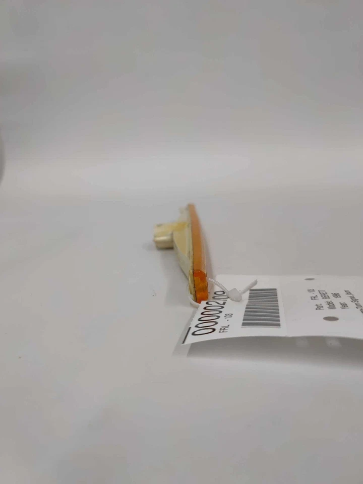 Chevrolet Beretta 1990-96 diestro luz de estacionamiento señal de giro (montado en parachoques) Z26 Foto 4 de 4