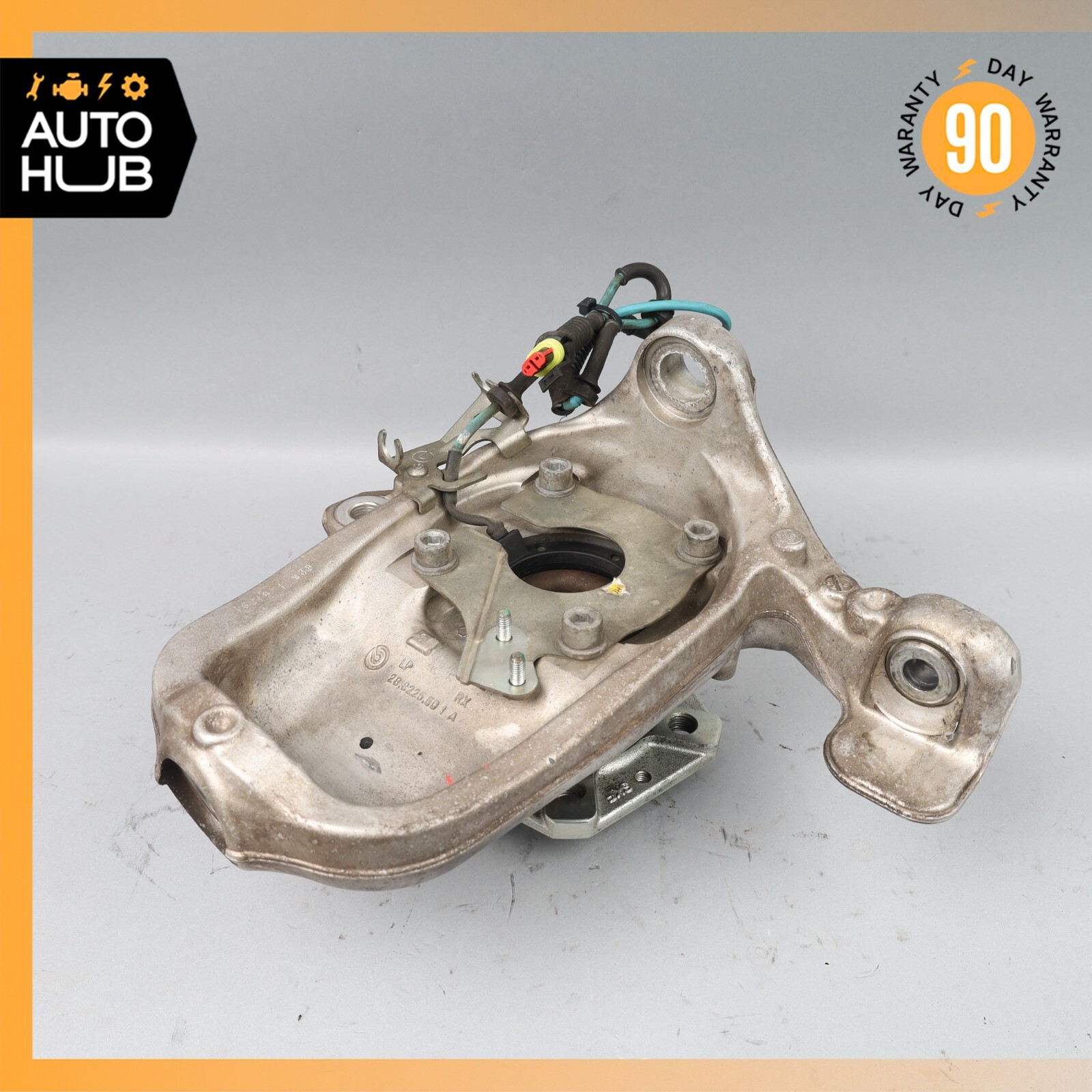 11-19 Maserati GranTurismo S M145 Front Left Side Spindle Knuckle Hub OEM 16k