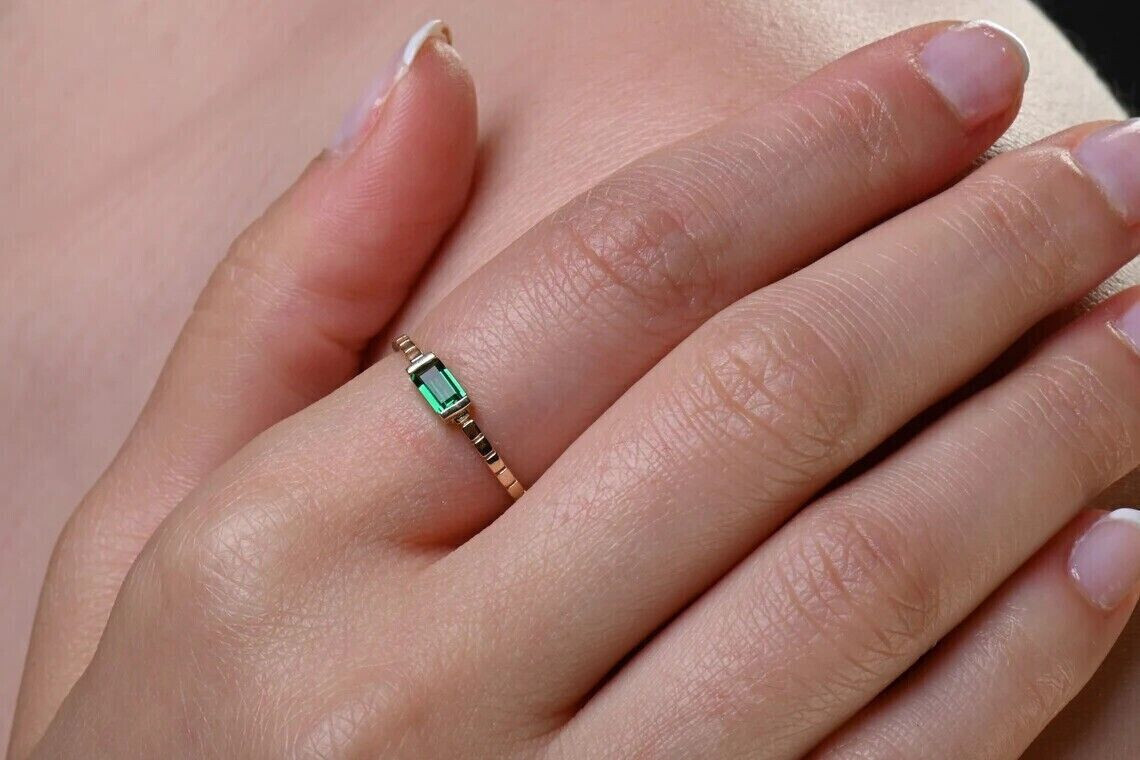 Art Deco Emerald Ring