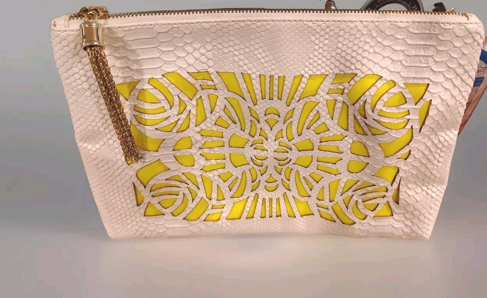 BeBe сумочка мешок застежки Дамская сумка бумажник желтый белый лазерный вырез - Изображение 2 из 4