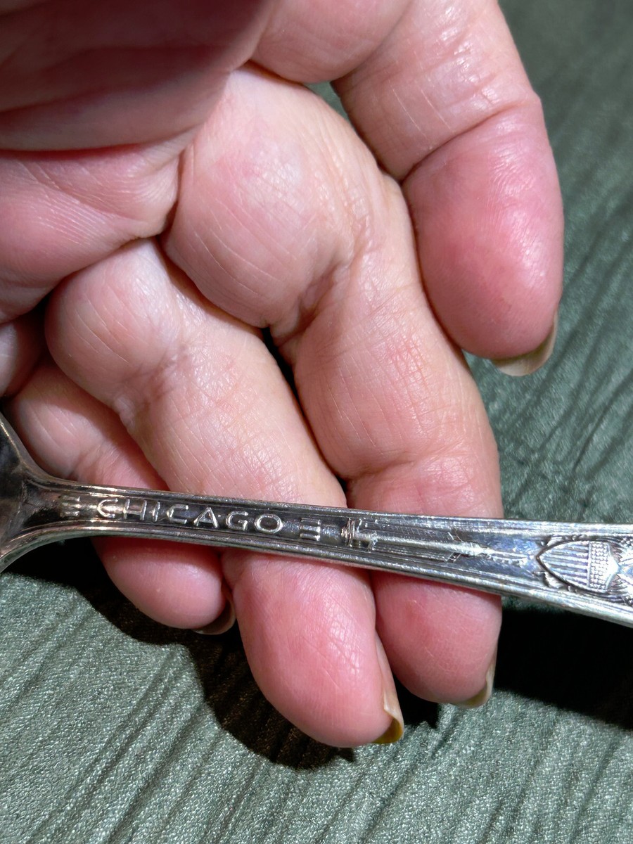 1933 CHICAGO WORLD'S FAIR SPOON -ADMINISTRATION BUILDING 6