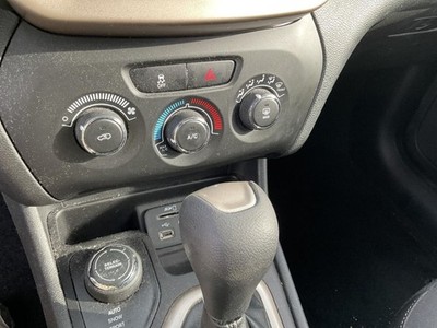 Heater Climate Temperature Control Air Conditioning Fits 14 CHEROKEE 5275821