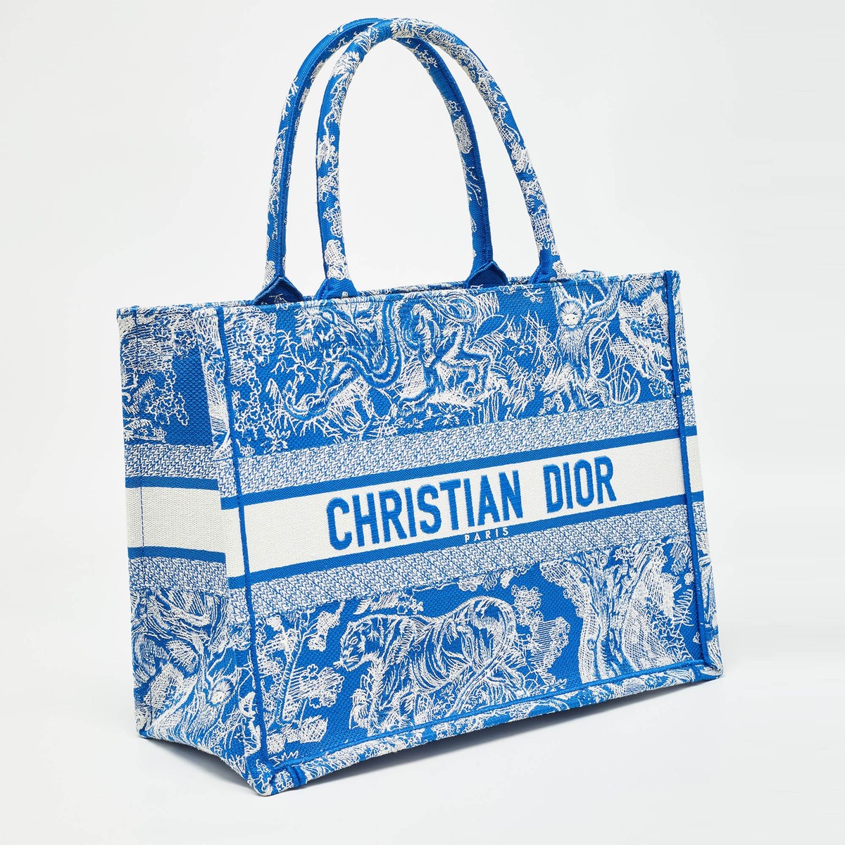 【ゆうパックでお届け】DIOR★canvas book tote bag Dior Blue/White Embroidered Canvas Medium Toile de Jouy Book