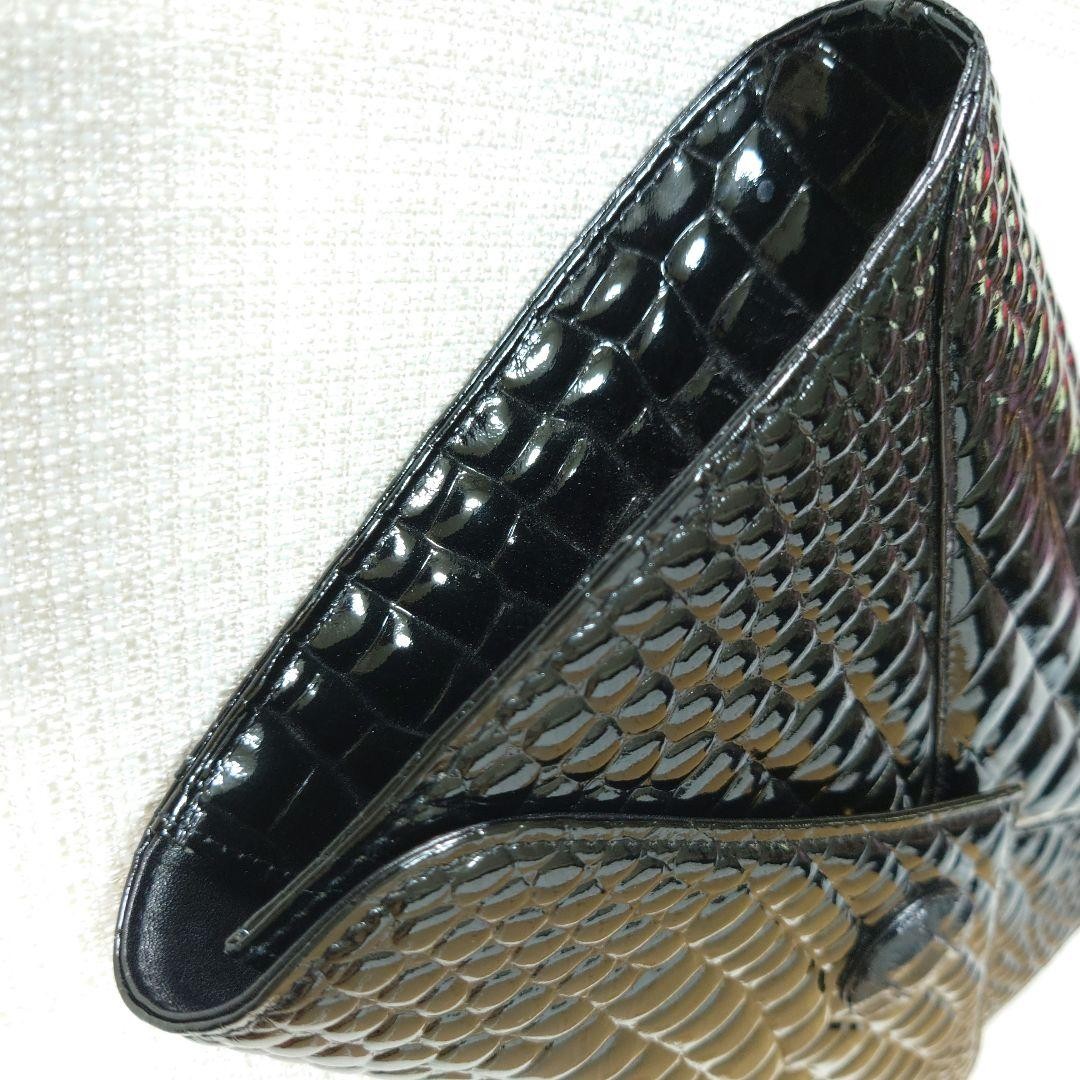 Grazie per la VENDITA YSL Yves Saint Laurent borsa pochette in rilievo coccodrillo