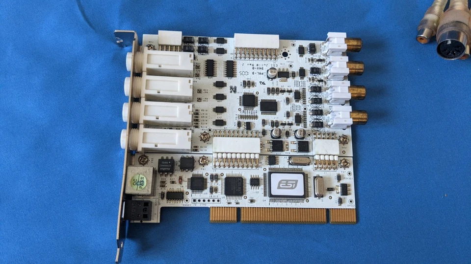 ESI Juli@ Julia Audio interface PCI Professional sound card rev. J - Image 2 of 4
