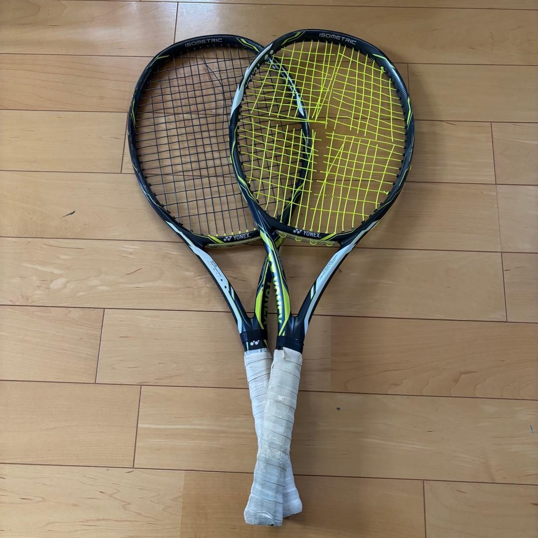 YONEX EZONE98 Tennis Racket 2 Pack Grip 2 Premium Sport Equi