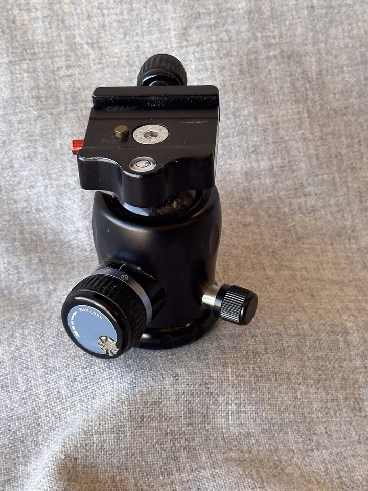 Cabezal de bola Sirui K‐20X - Excelente estado - Arca-Swiss / 55 lb de carga Foto 2 de 4