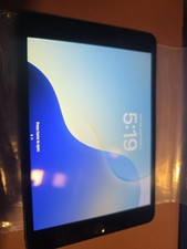 Apple iPad Mini 5th Gen, 7.9-inch, 64GB, WIFI Unlocked IOS 18.5 - 99 BH