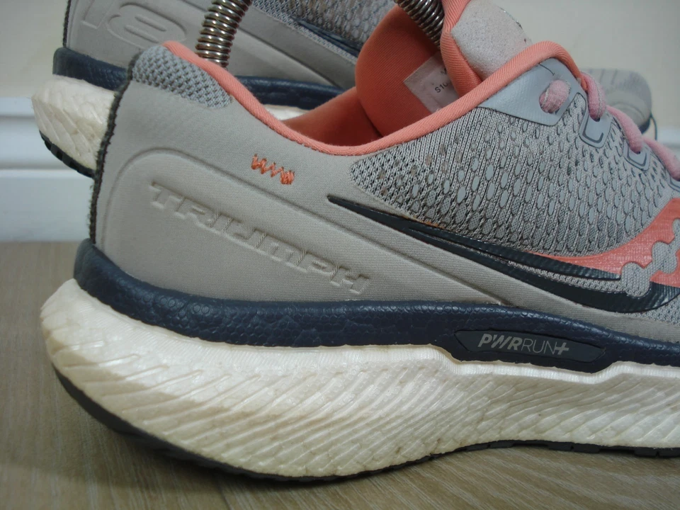 Saucony Triumph 18 Women’s Running Shoes UK6.5 US8.5 EU 40 Grey Pink Pwr+ Gym  - Image 3 of 4