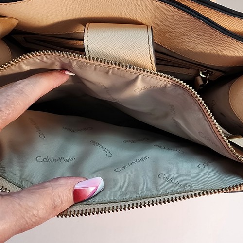 Calvin Klein Double Handled Satchel Handbag Nude/Light Pink Leather READ DESCRIP - Picture 18 of 24