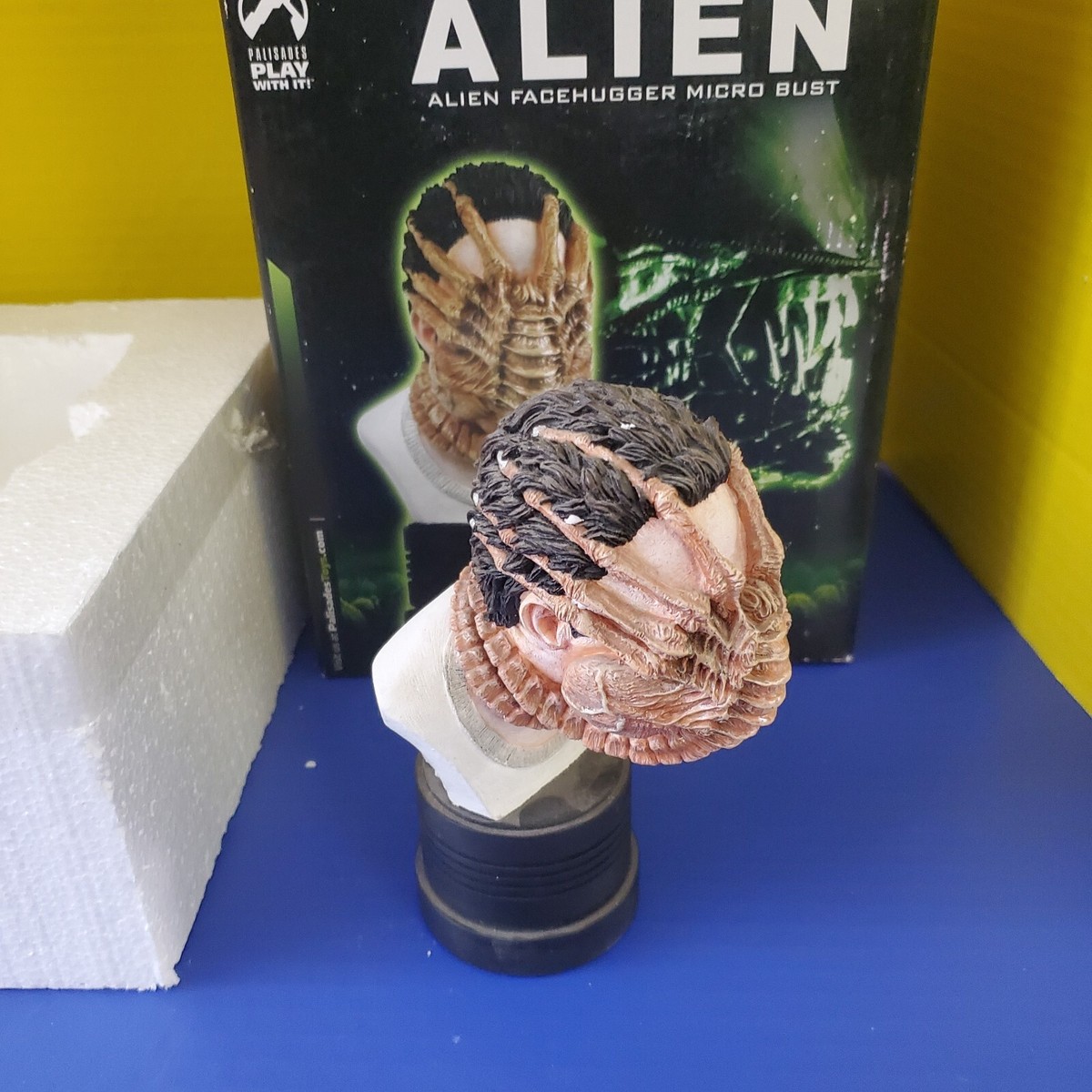 Palisades Aliens - Alien Facehugger Micro Bust - Artist Proof #6