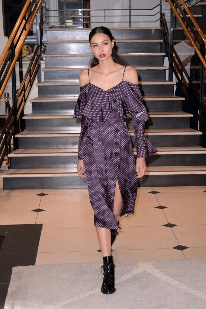 OLIVIA PALERMO X Banana Republic DAISY FLORAL Silk OFF SHOULDER