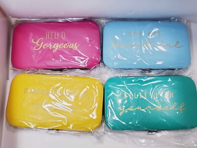 Set of 4 Giftcraft Avenue 9 5pc Manicure Set in Case With Mantra