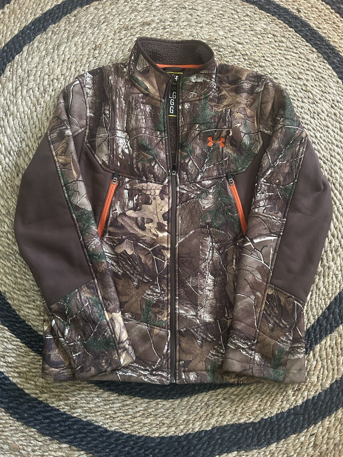 Picture 1 of 1