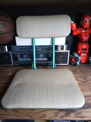 Vintage Tan/Brown Swivel Folding Padded Bleacher Stadium Boat Seat USA