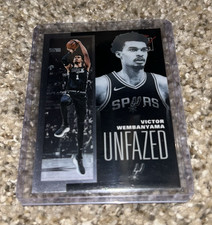 Topps Signature Class Unfazed Insert Victor Wembanyama Spurs FAZE-2 Card