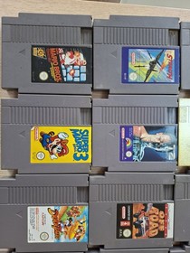 Nintendo Nes Console 22 Games 2 Controllers Nes Advantage Controller And Zapper.