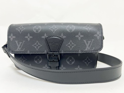 LOUIS VUITTON Monogram Eclipse Montsouris Wearable Wallet M83567 #094