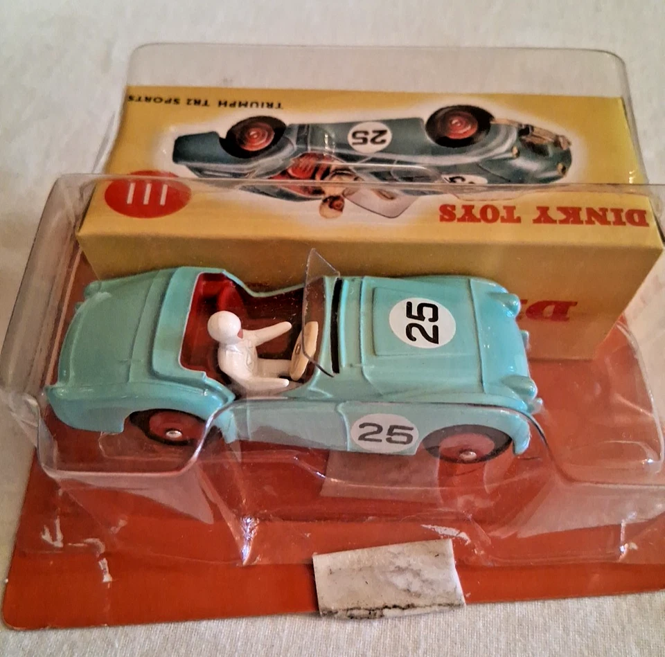 MODELLINO AUTO CON SCATOLA CONDIZIONI VEDI FOTO - Immagine 3 di 4