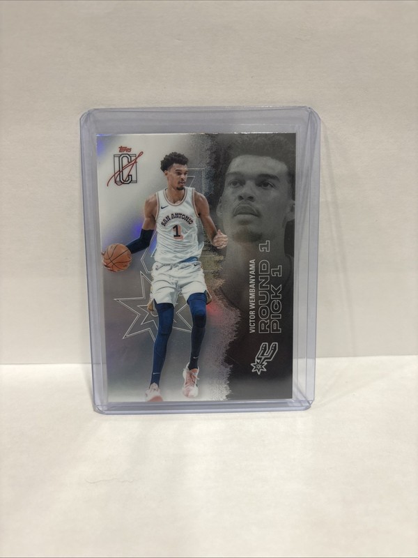 Topps Signature Clubs Victor Wembanyama Spurs Round 1 Pick 1 R-1 Refractor