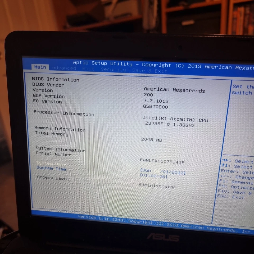 Asus X205T quad core 2GBram 32GB - works but not charging. power supply included - Image 3 of 4