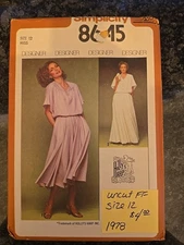 Vintage Simplicity Designer Pattern Holly Harp # 8645 Uncut Size 12