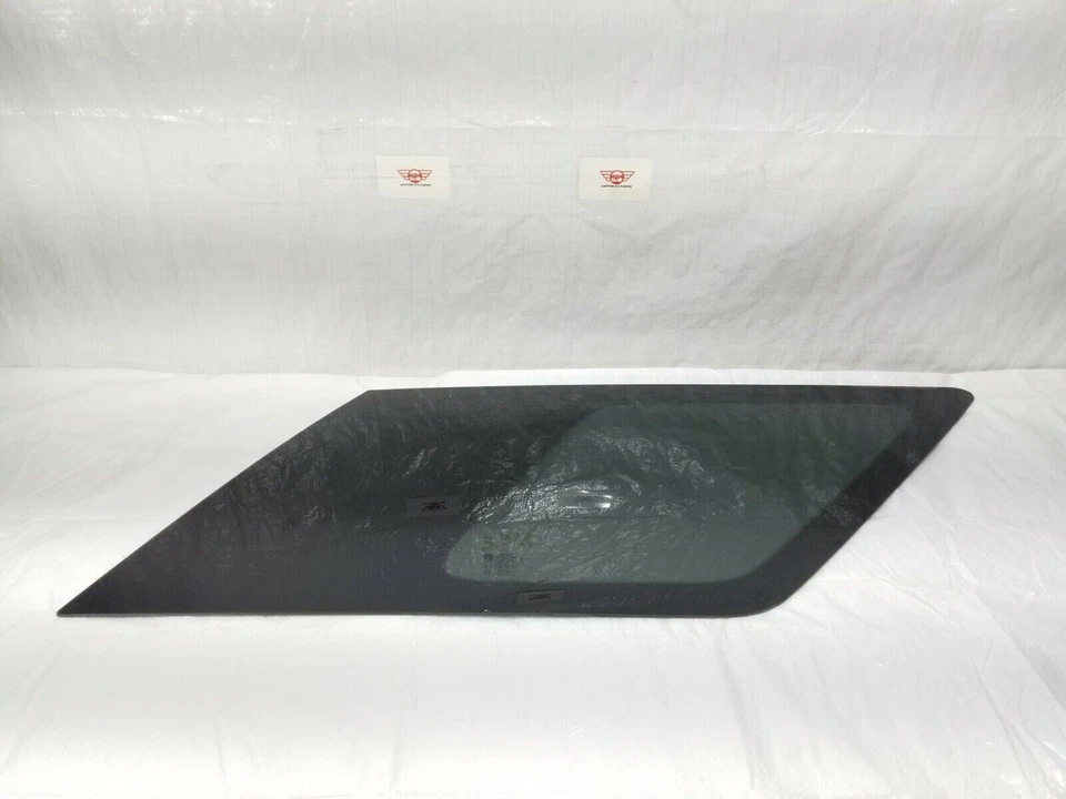 2018-2020 Chevy Chevrolet Traverse Right Rear Quarter Glass OEM - Image 4 of 4