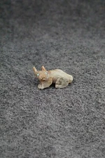 Rabbit Zuni Fetish Carving - Lindsey Cheama