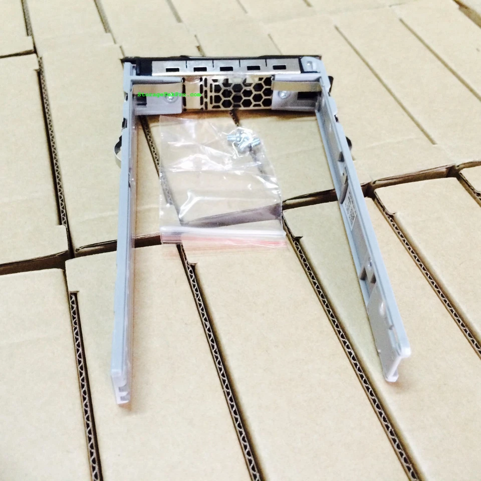 Lot For Dell 2.5" Hard Drive Tray Caddy 8FKXC for R710 R810 R620 R720 R730 - Image 4 of 4