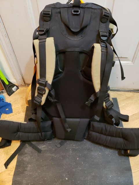 kelty tornado 4900
