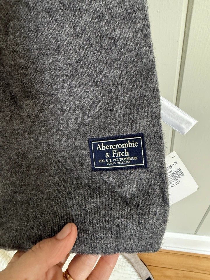 NUEVO CON ETIQUETAS Bufanda Abercrombie & Fitch Mezcla Lana Merino Gris 8" x 78" NUEVO Foto 2 de 4