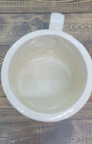 Taza de cerámica Dumbo Walt Disney Productions vintage pintada a mano gris azul DEFECTUOSA - Imagen 7 de 8